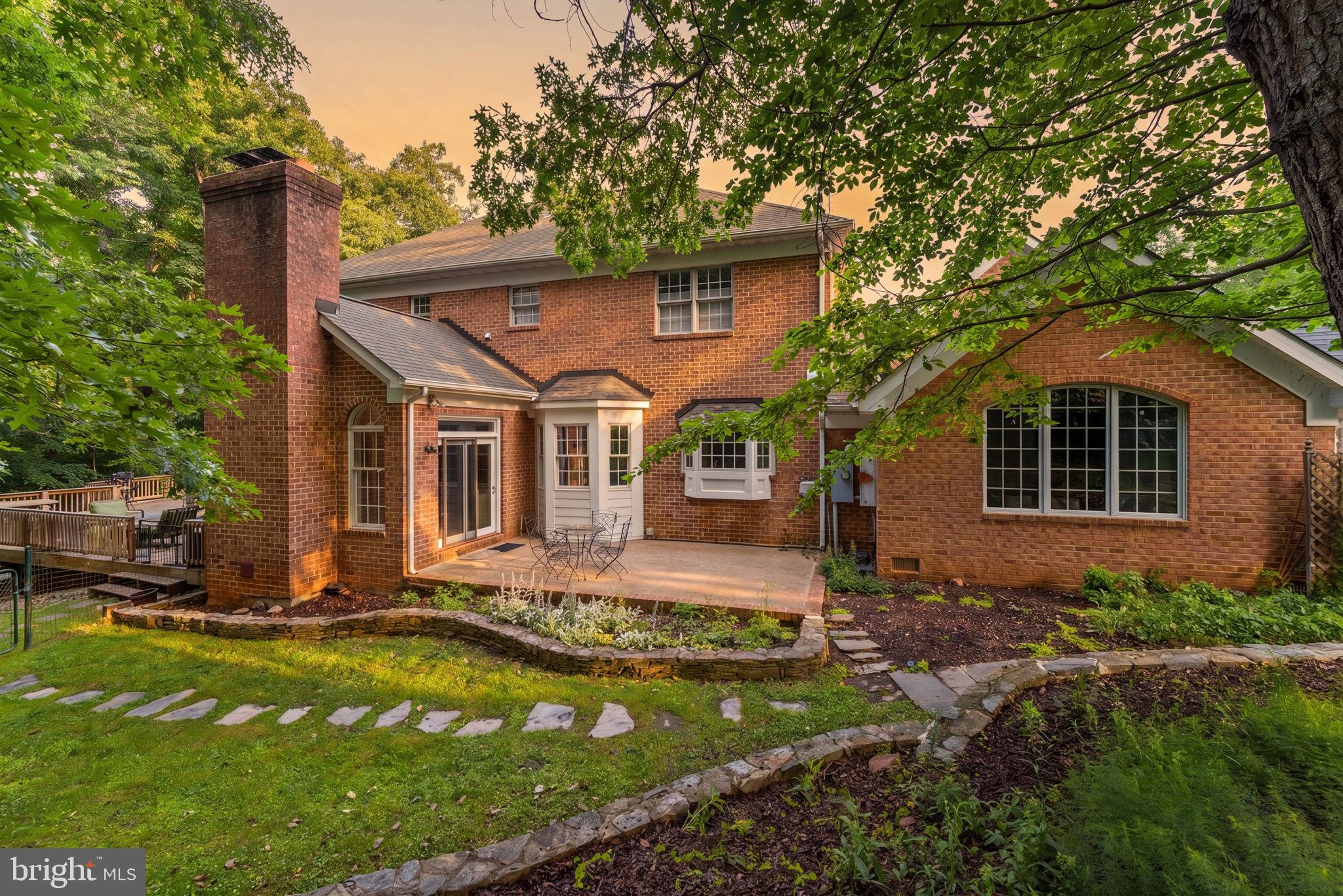 4531 Den Haag Road Warrenton, VA 20187 - Photo 95 of 103 front view of a house with a yard