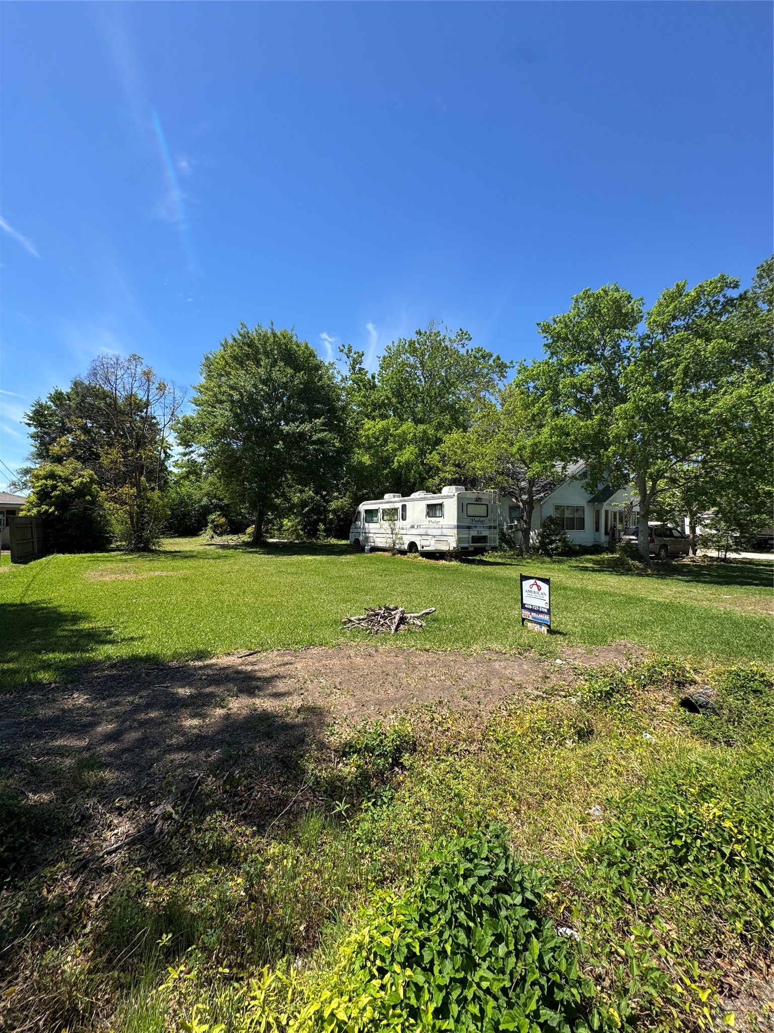 5419 Whitaker Street Groves, TX 77619 - Photo 8 of 10