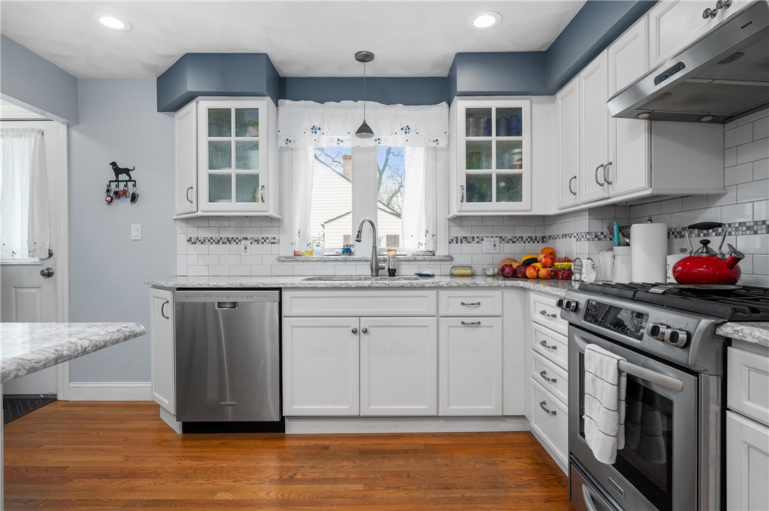 2 Valley View Road Lincoln, RI 02865 - Photo 8 of 35 Gallery Image 8
