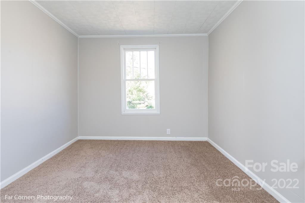 429 Hospital Road Sylva, NC 28779 - Photo 9 of 18 Gallery Image 9