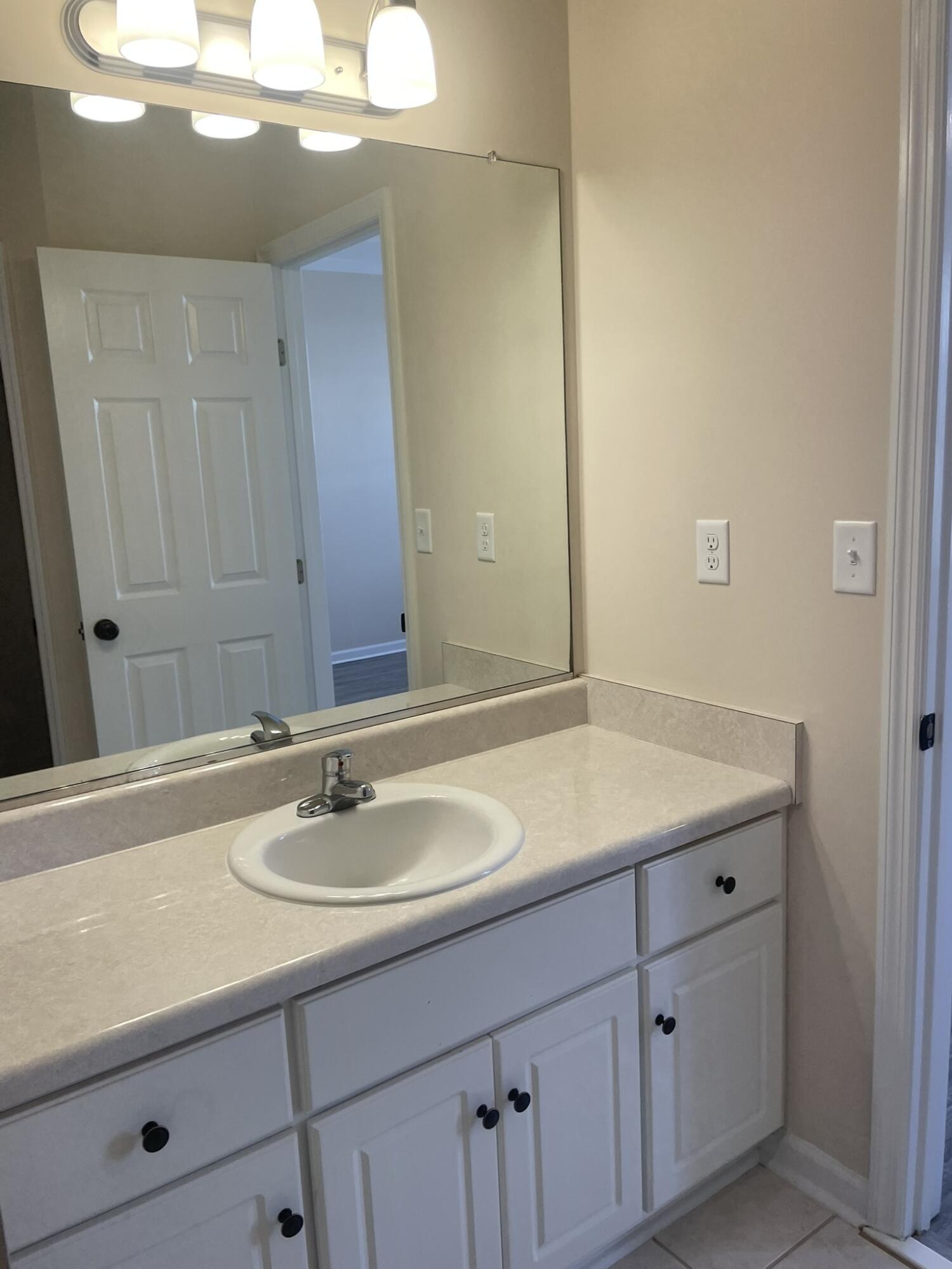 327 Hogan Way Evans, GA 30809 - Photo 13 of 18 IMG_3716