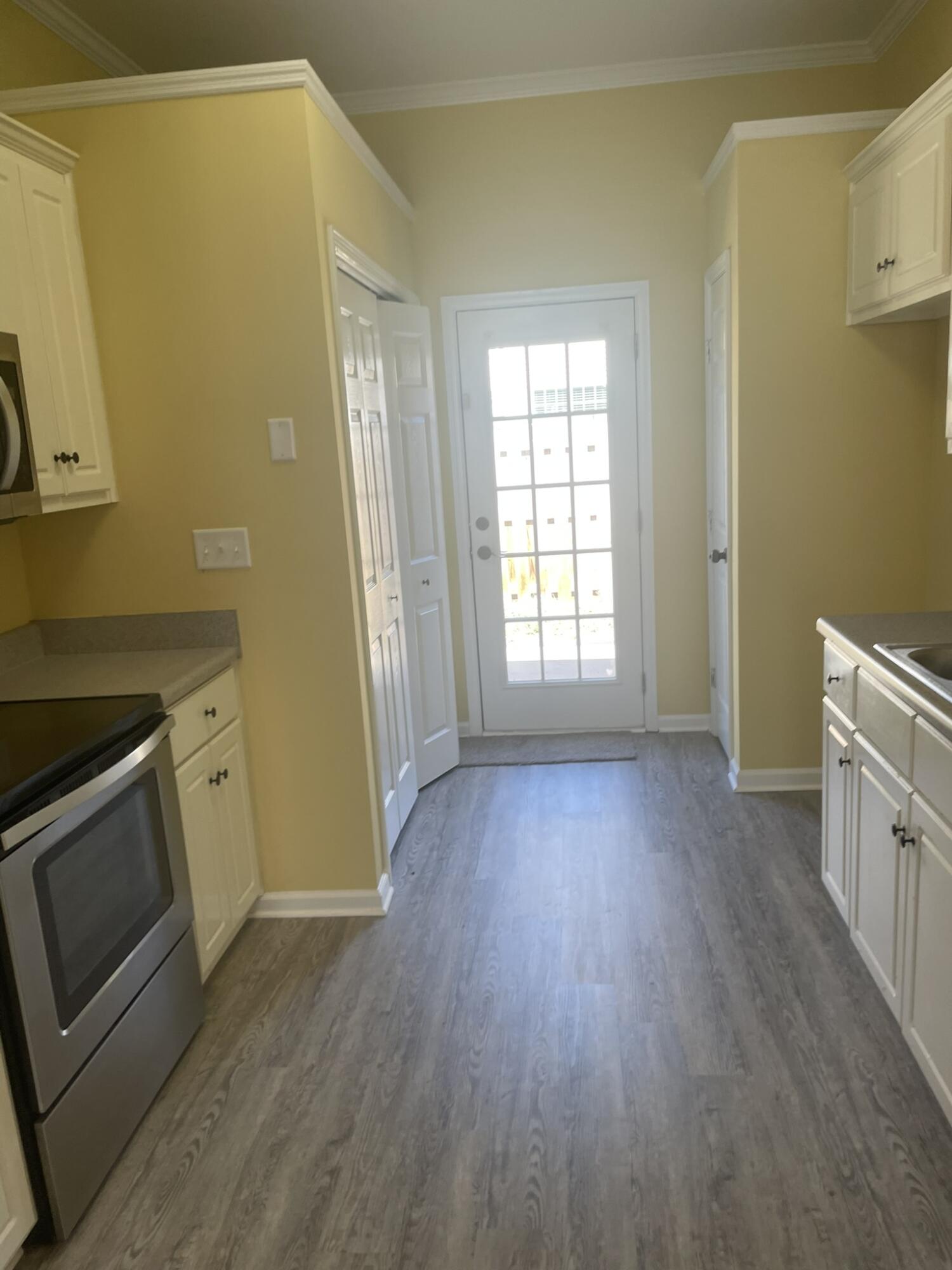 327 Hogan Way Evans, GA 30809 - Photo 6 of 18 IMG_3706