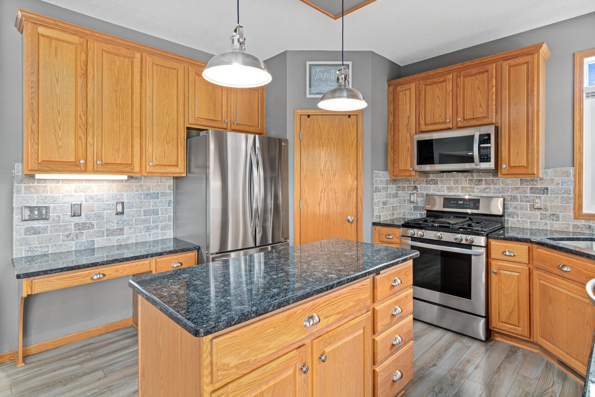 8130 Ravenrock Road Rockford, MN 55373 - Photo 12 of 44