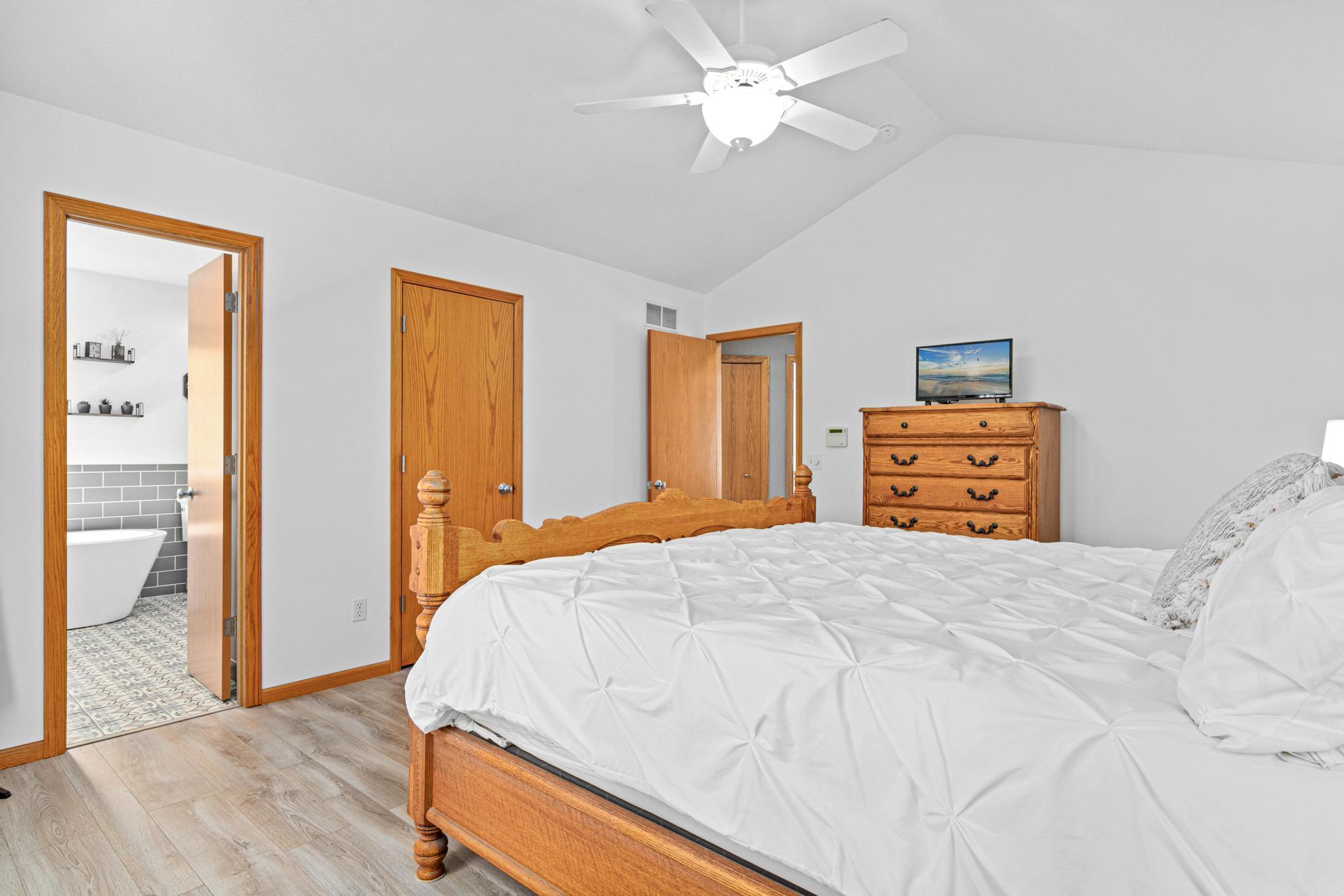 8130 Ravenrock Road Rockford, MN 55373 - Photo 21 of 44