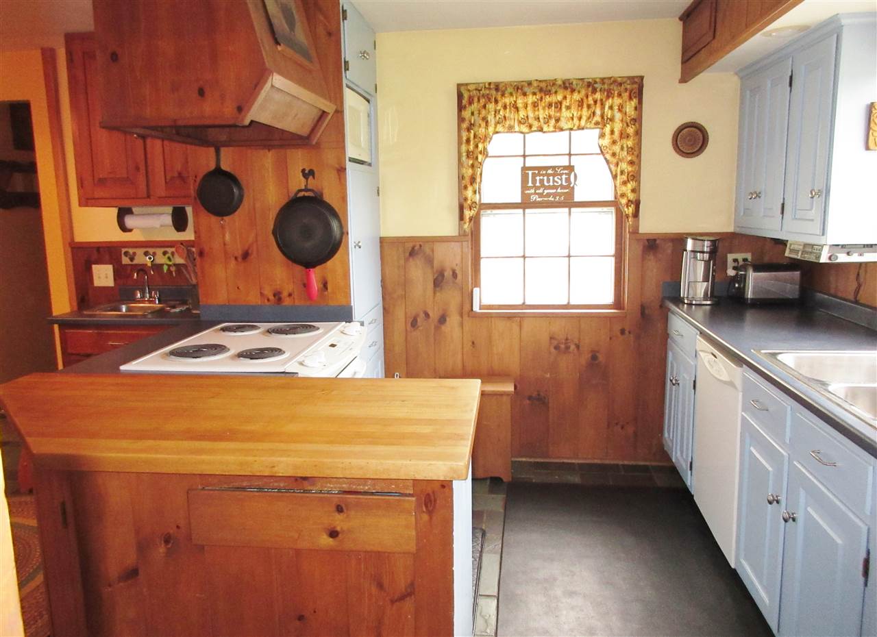 100 Stratton Road Rutland Town, VT 05759 - Photo 4 of 26 Gallery Image 4