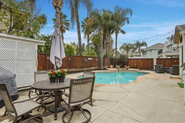 $799,000 | 2307 Lighthouse Circle, Tracy, CA 95304