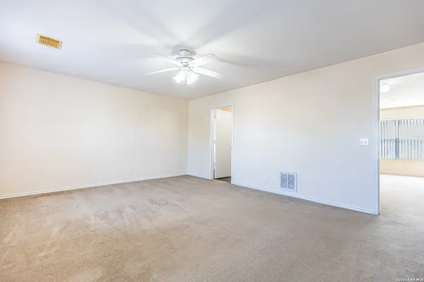 $1,600 | 10326 Mission Converse Tx 78109, Converse, TX 78109