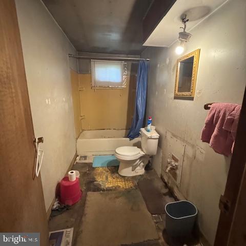 646 Opel Road Glen Burnie, MD 21060 - Photo 5 of 8 a bathroom with a toilet sink and mirror
