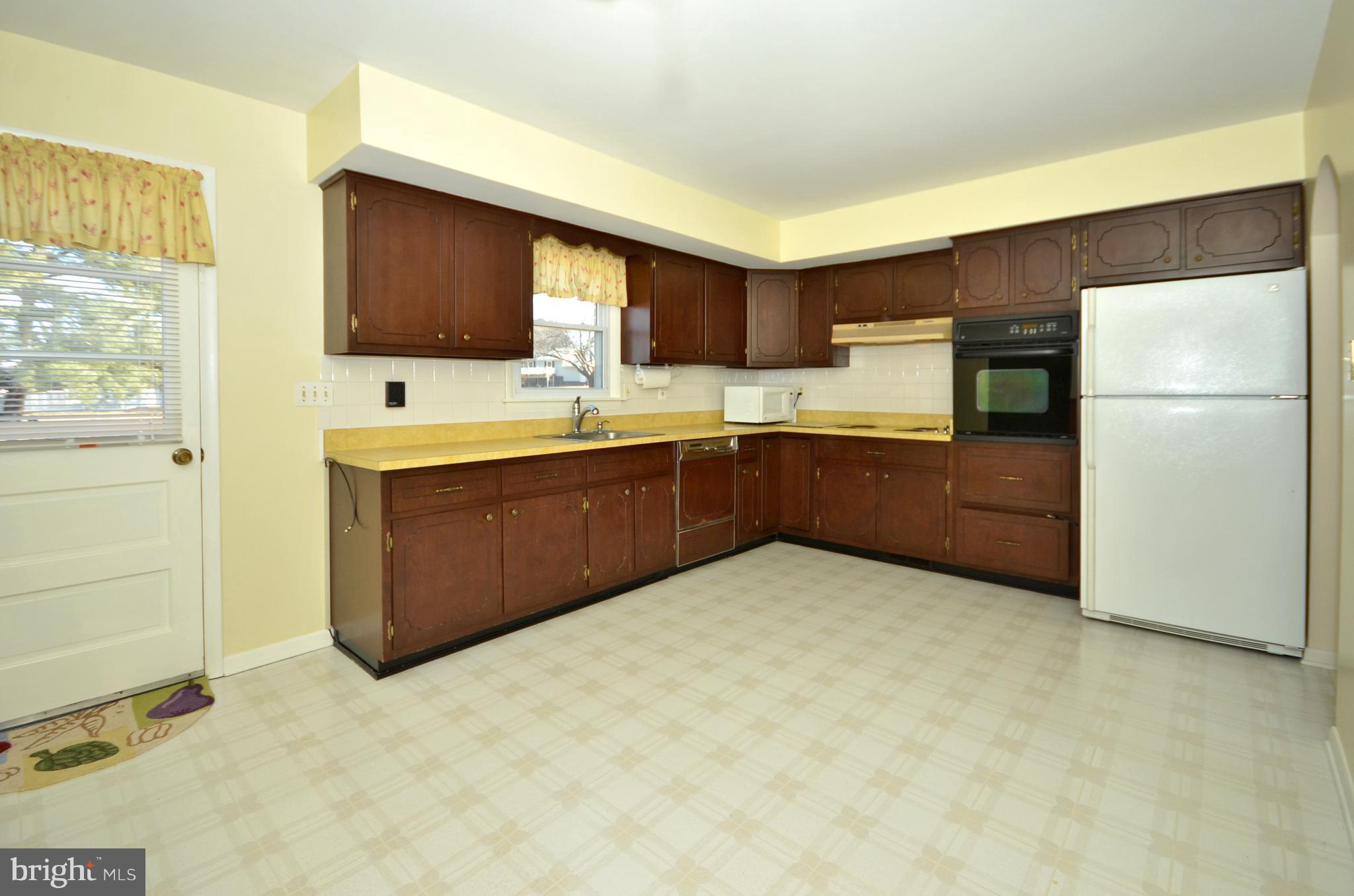 609 Mountain Road Fallston, MD 21047 - Photo 13 of 26 Kitchen