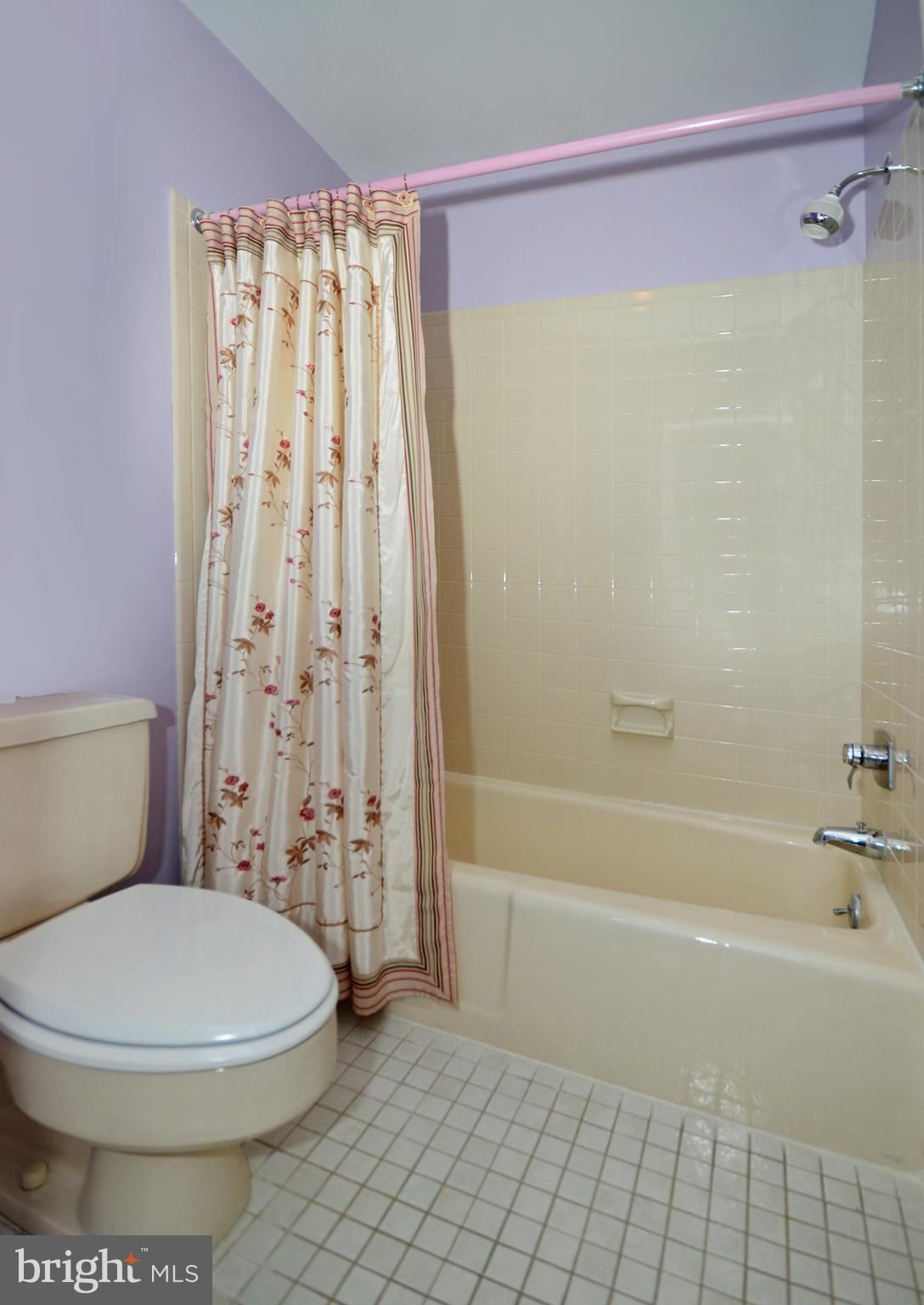 609 Mountain Road Fallston, MD 21047 - Photo 23 of 26 Hall Bath