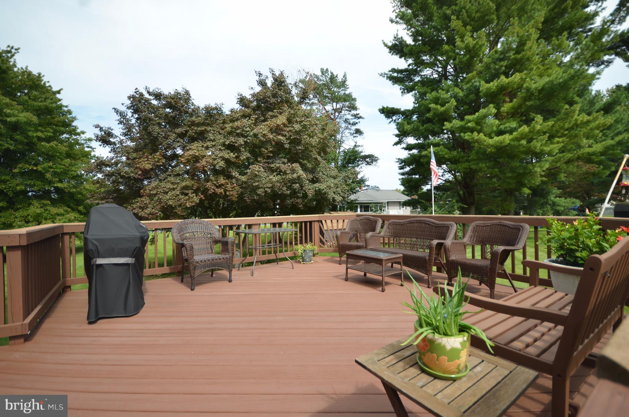 609 Mountain Road Fallston, MD 21047 - Photo 7 of 26 Large Deck Off Kitchen