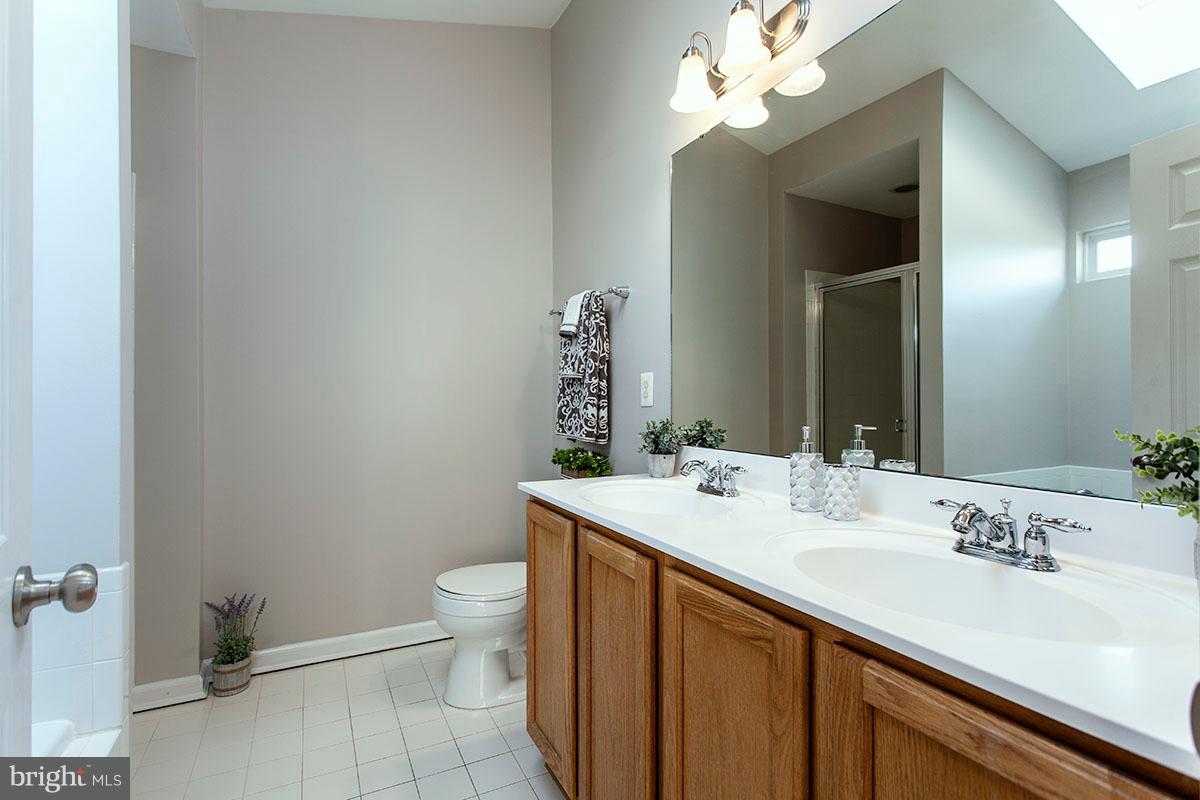 1603 Durham Way Hanover, MD 21076 - Photo 16 of 28 Master Bathroom