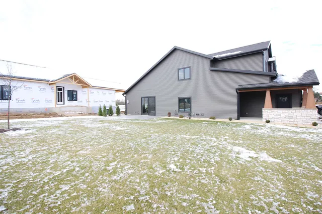 $549,900 | 367 Ridge View, Unit 16, Milton, WI 53563