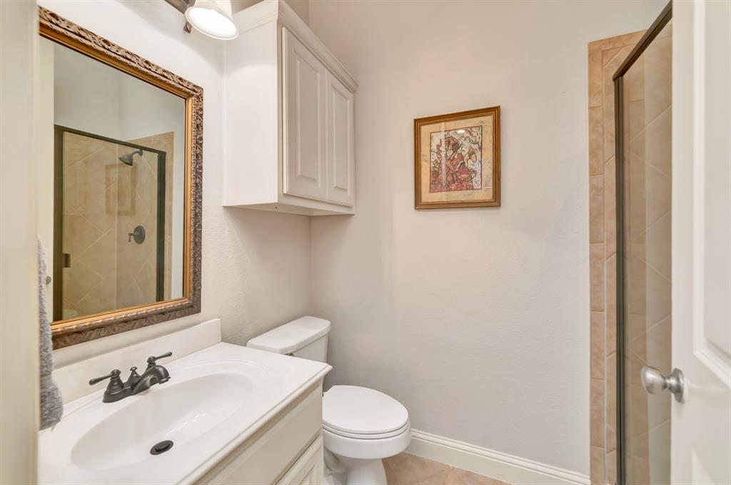 5728 Robbie Road Plano, TX 75024 - Photo 6 of 40