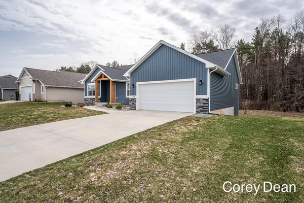 $449,900 | 6286 Parker Street, Allendale, MI 49401