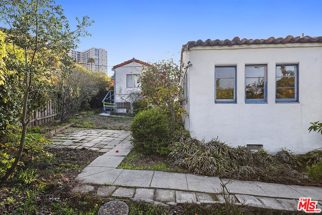 266 Mabery Road Santa Monica, CA 90402 - Photo 18 of 29 a view of a house with a yard