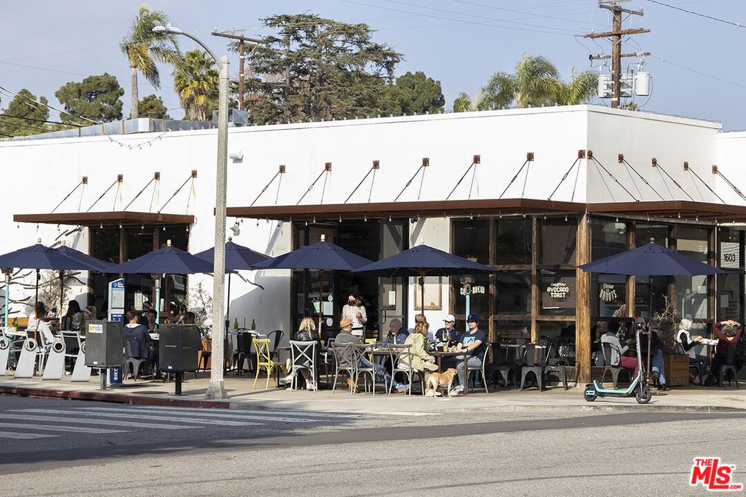 266 Mabery Road Santa Monica, CA 90402 - Photo 25 of 29 a front view of a building with street