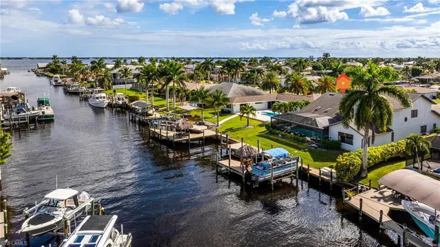 $1,995,000 | 1911 Southeast 32nd Terrace, Cape Coral, FL 33904