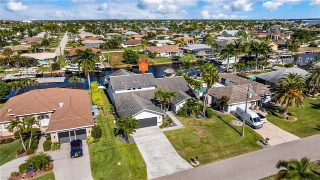$1,995,000 | 1911 Southeast 32nd Terrace, Cape Coral, FL 33904