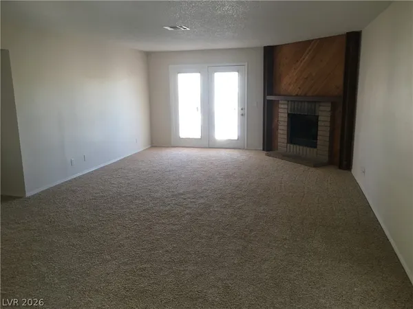 $1,500 | 2897 Rosemary Court, Henderson, NV 89074