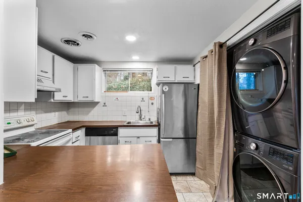 $175,000 | 72 Shepards Knoll Drive, Unit 72, Hamden, CT 06514