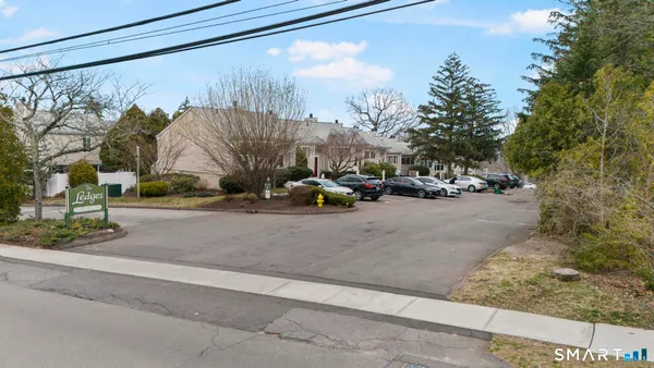 $175,000 | 72 Shepards Knoll Drive, Unit 72, Hamden, CT 06514