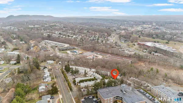 $175,000 | 72 Shepards Knoll Drive, Unit 72, Hamden, CT 06514