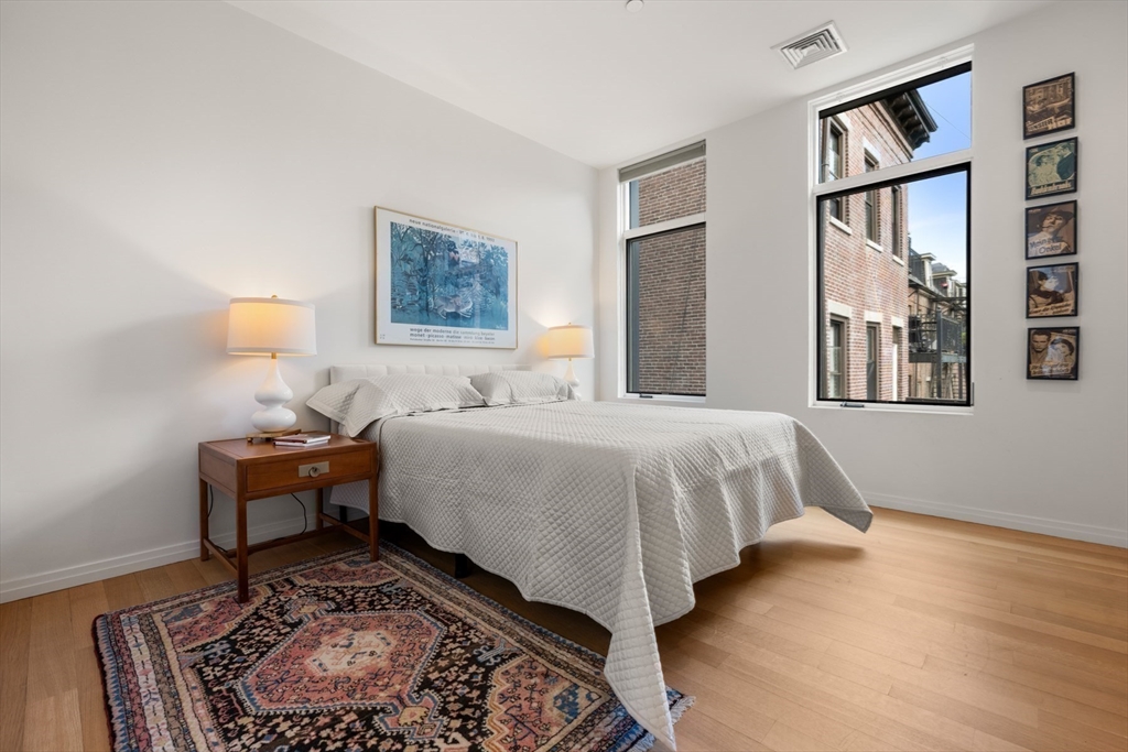 7 East Springfield Street, Unit 3B Boston, MA 02118 - Photo 21 of 36