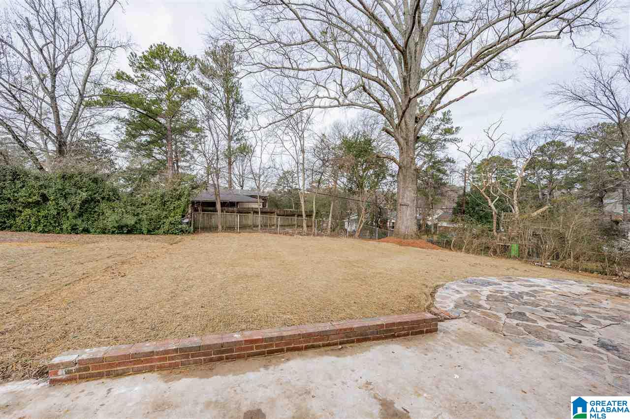 956 Oak Grove Road Birmingham, AL 35209 - Photo 37 of 47
