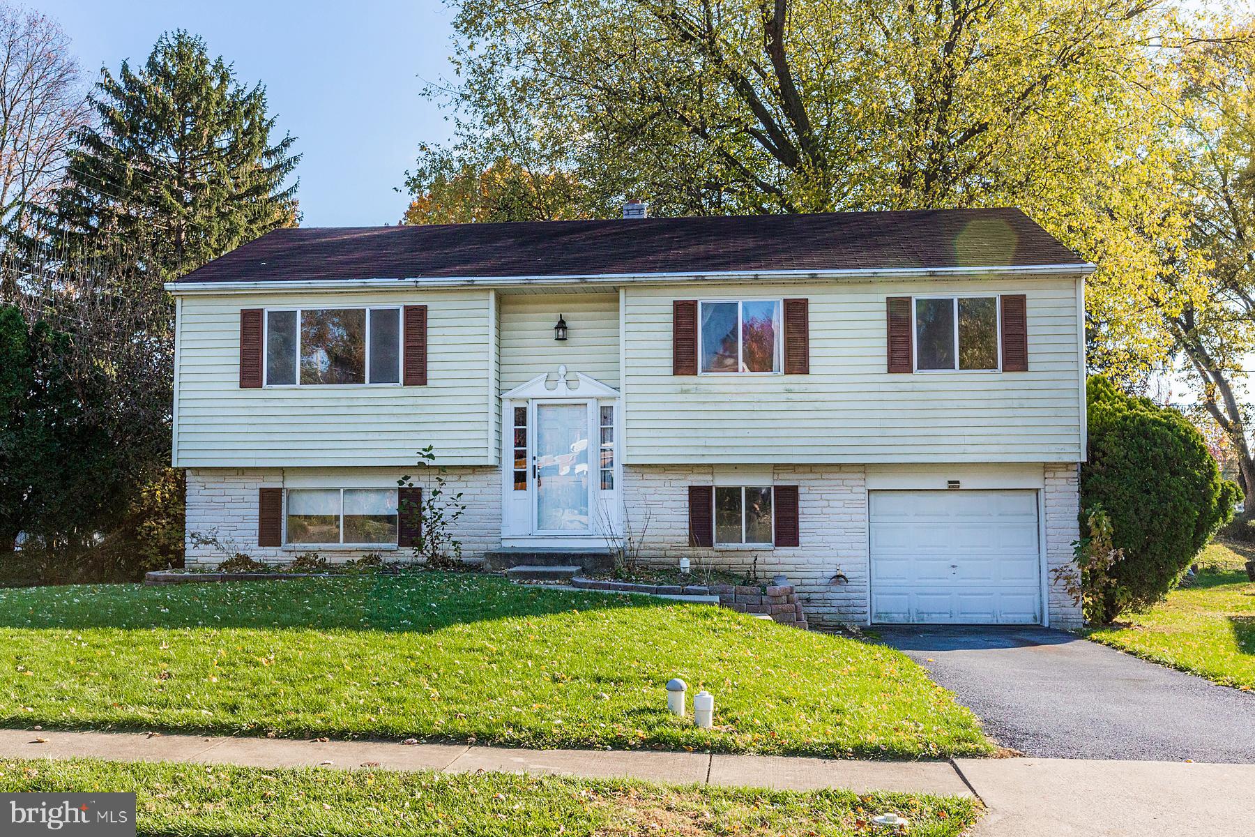 760 Blue Grass Road Lancaster, PA 17601 - Photo 1 of 61 Welcome to 760 Blue Grass Rd - Lancaster!