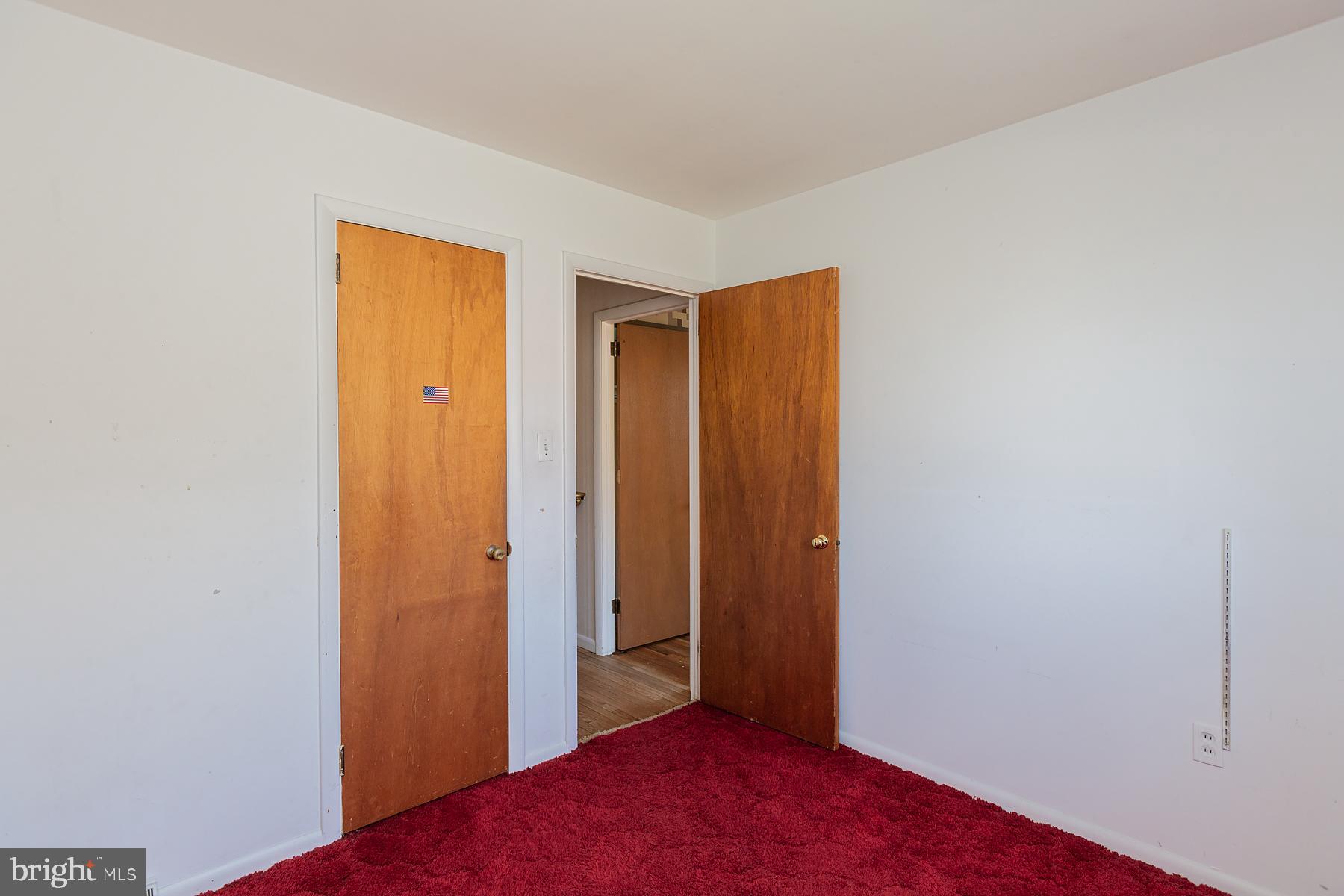 760 Blue Grass Road Lancaster, PA 17601 - Photo 30 of 61 Bedroom 3 Closet Door