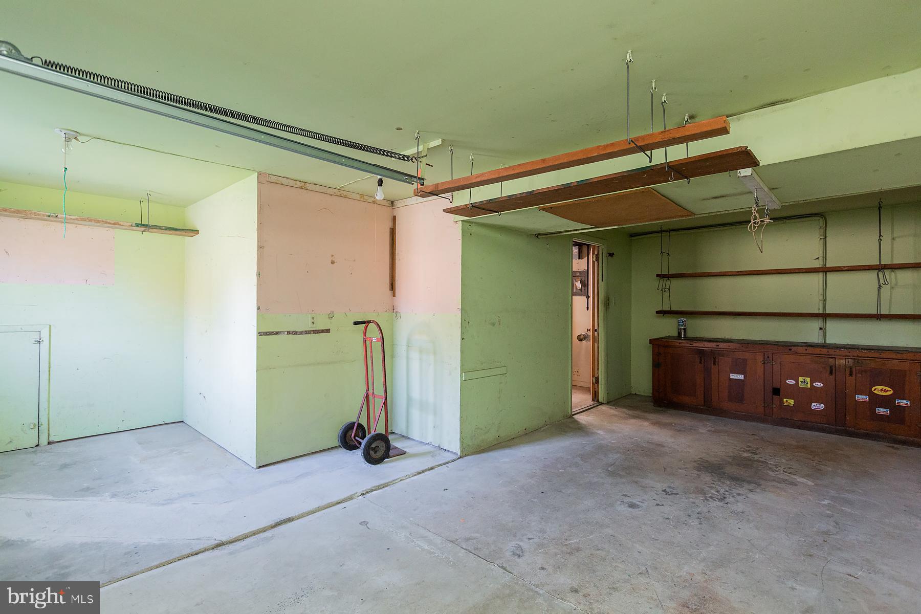 760 Blue Grass Road Lancaster, PA 17601 - Photo 50 of 61 Oversized Garage - Workbench