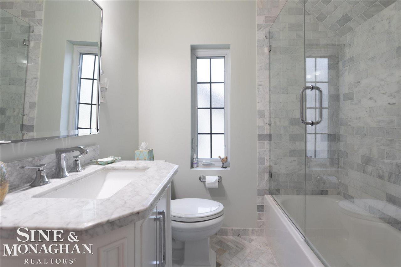 274 Moran Road Grosse Pointe Farms, MI 48236 - Photo 26 of 44