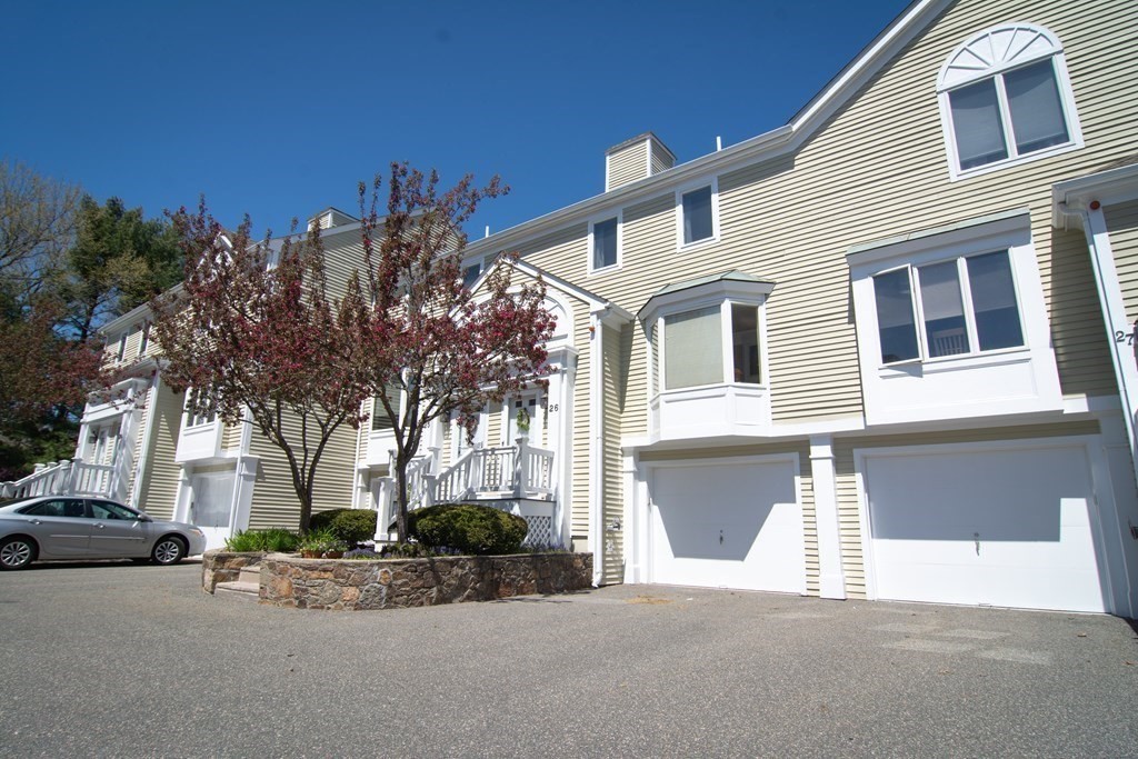 26 Abington Road, Unit 26 Danvers, MA 01923 - Photo 3 of 37 Gallery Image 3