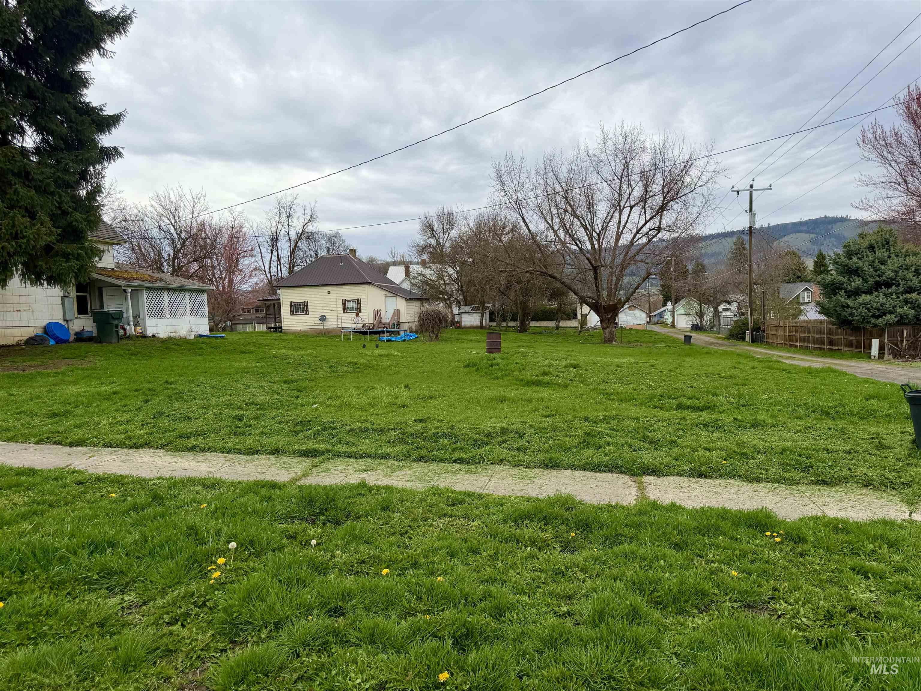 601 Maple Street Kamiah, ID 83536 - Photo 33 of 36