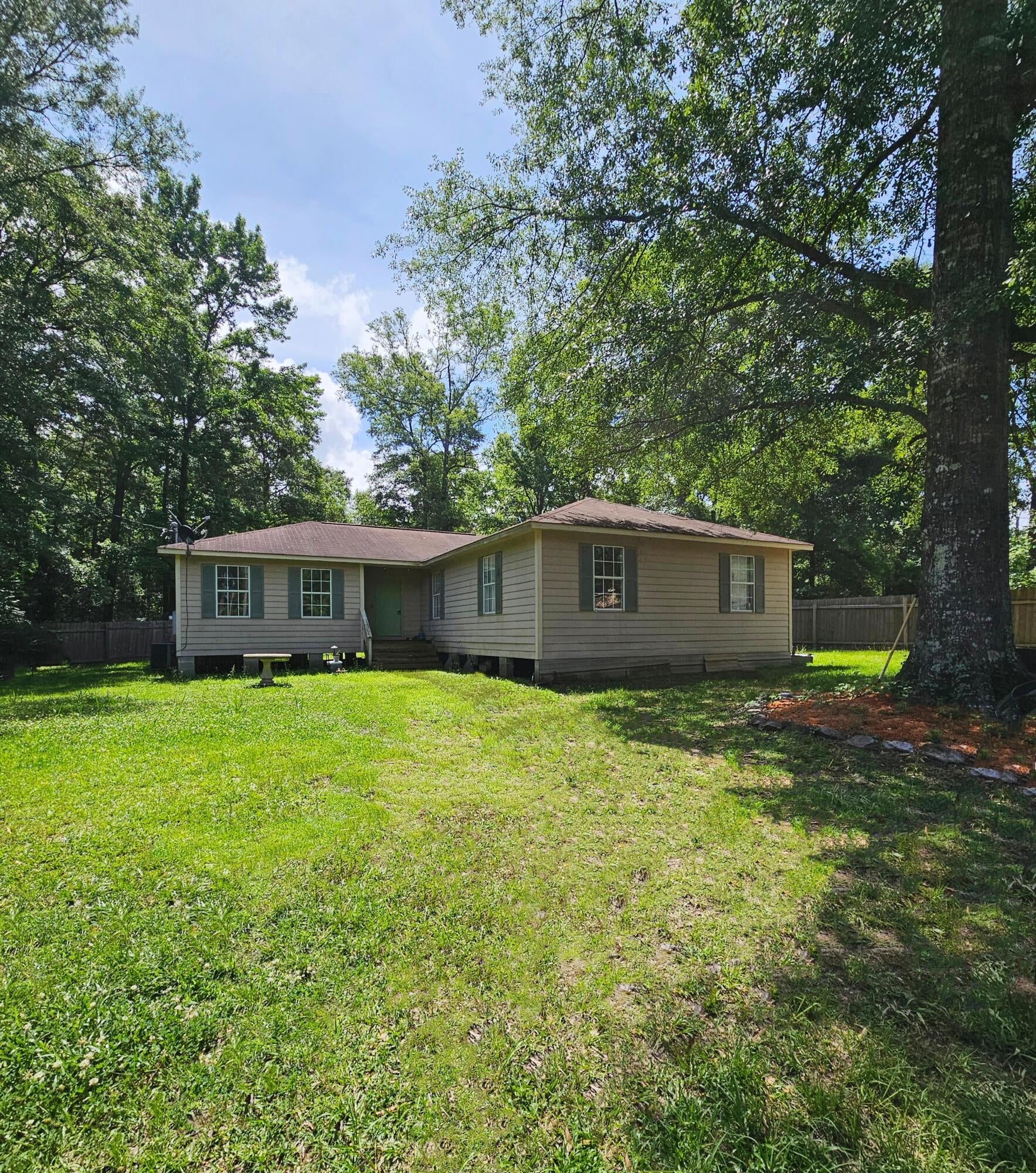 1052 Seminary-Sumrall Road Seminary, MS 39479 - Photo 1 of 1 Front of home