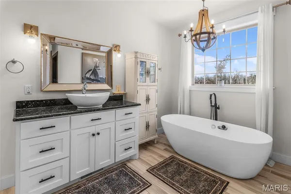 $1,050,000 | 165 Kingsborough Court, Jackson, MO 63755