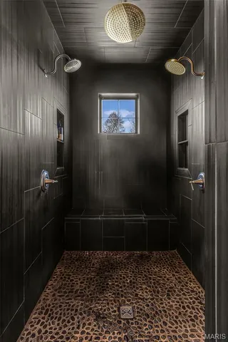 $1,099,000 | 165 Kingsborough Court, Jackson, MO 63755