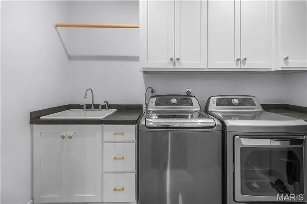 $1,025,000 | 165 Kingsborough Court, Jackson, MO 63755