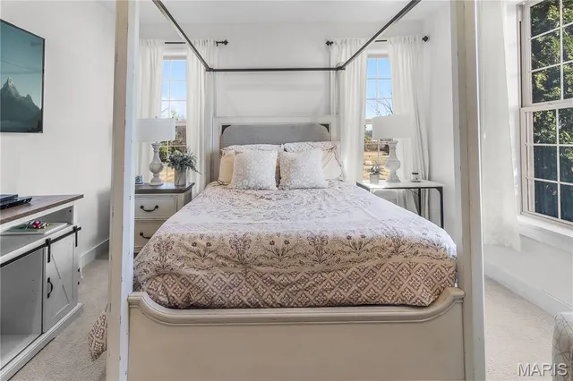 $1,099,000 | 165 Kingsborough Court, Jackson, MO 63755