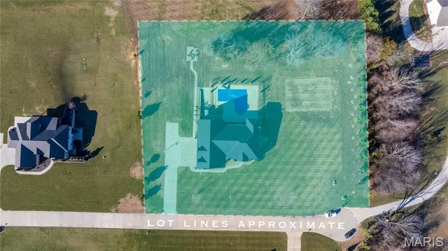 $1,099,000 | 165 Kingsborough Court, Jackson, MO 63755