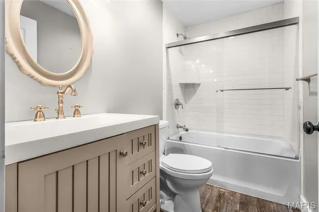 $1,099,000 | 165 Kingsborough Court, Jackson, MO 63755