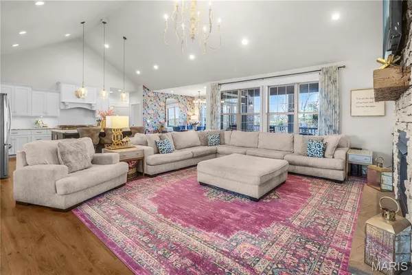 $1,025,000 | 165 Kingsborough Court, Jackson, MO 63755