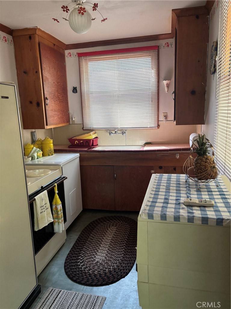 10736 Fishery Spring Road Middletown, CA 95461 - Photo 6 of 7