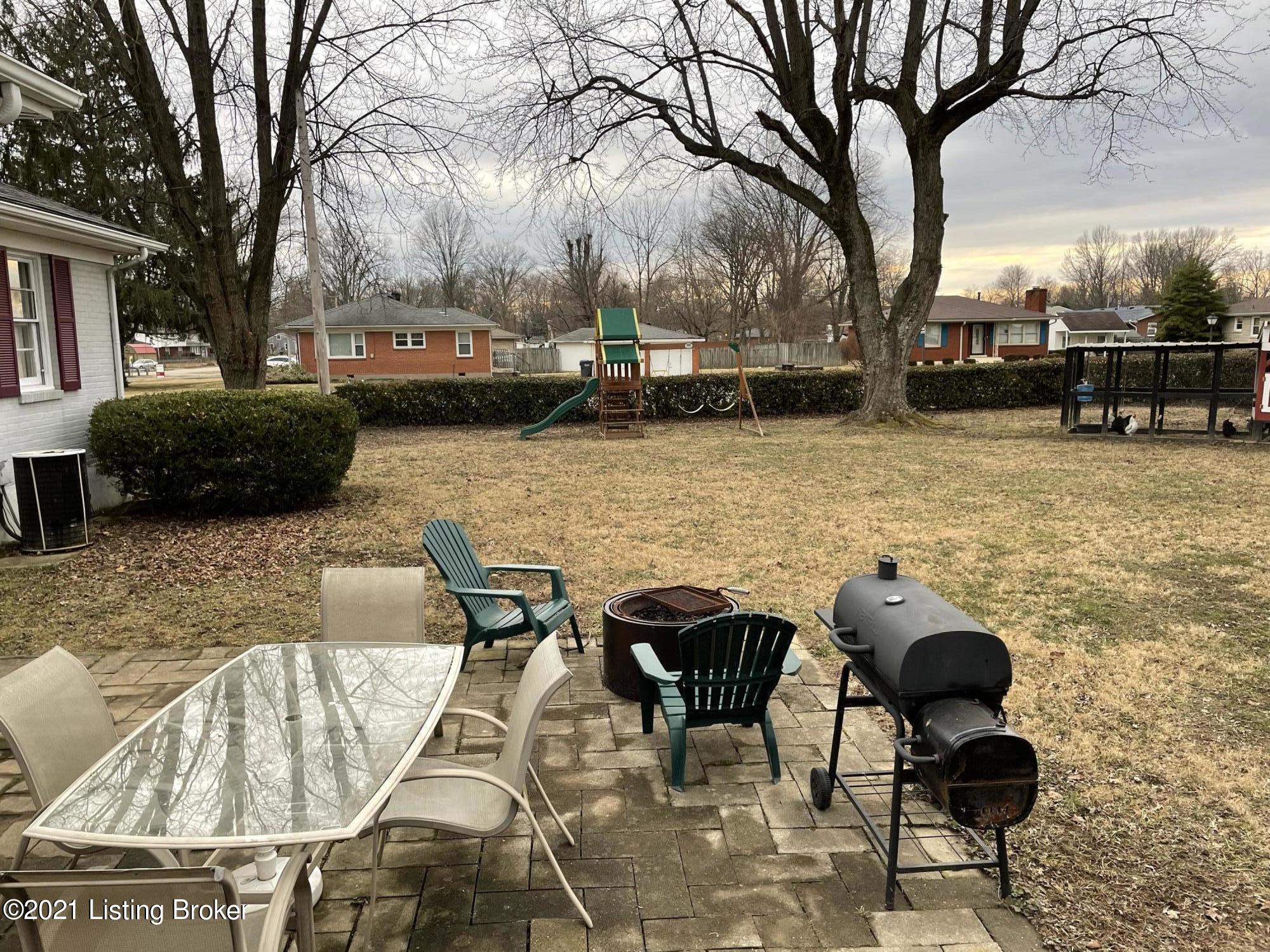 4913 Maryman Road Louisville, KY 40258 - Photo 18 of 18 Backyard