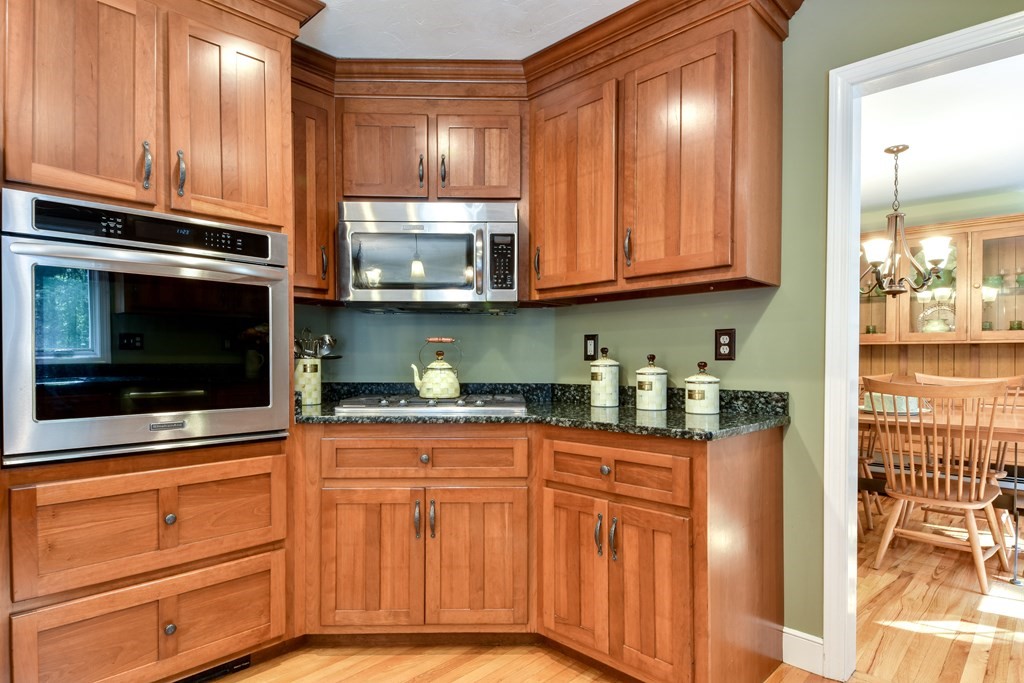 15 Nicholas Road Hopkinton, MA 01748 - Photo 11 of 34 Gallery Image 11