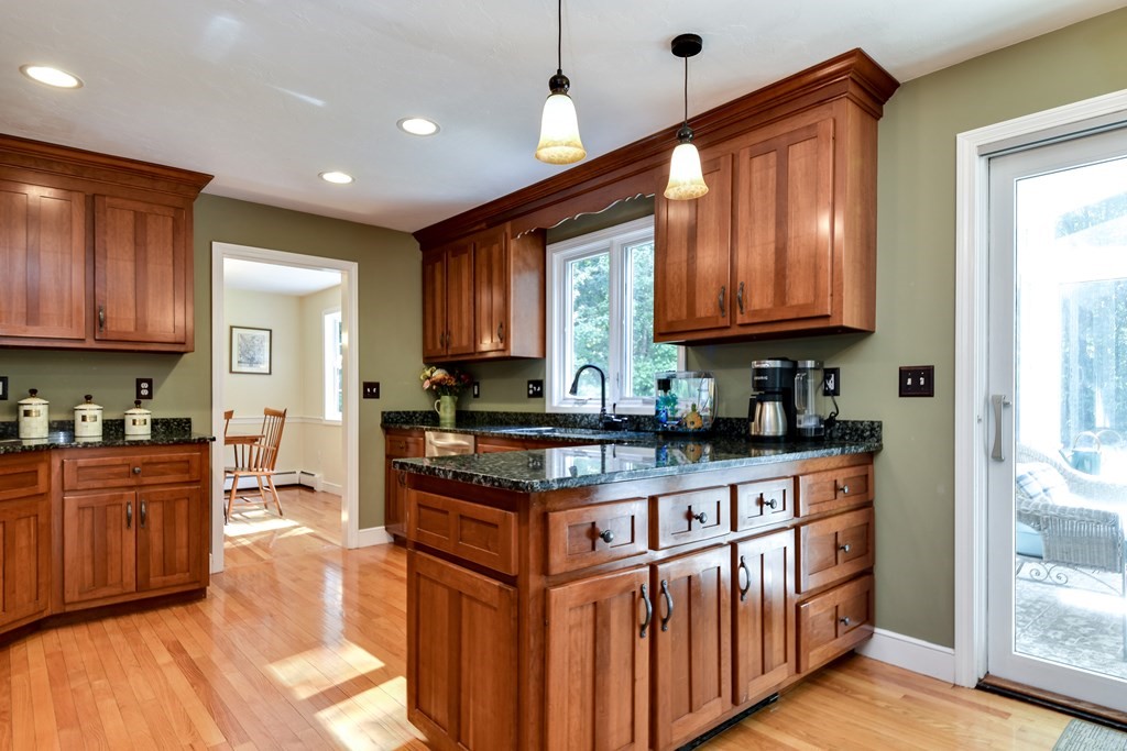 15 Nicholas Road Hopkinton, MA 01748 - Photo 13 of 34 Gallery Image 13