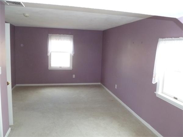 44 Canterbury Road Waltham, MA 02453 - Photo 14 of 18 Gallery Image 14