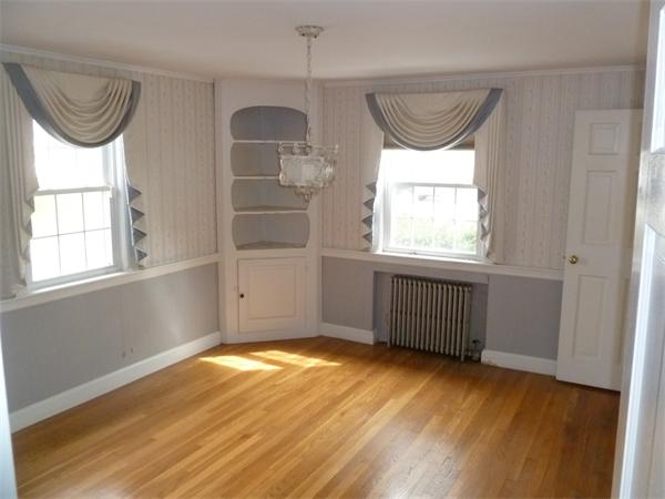 44 Canterbury Road Waltham, MA 02453 - Photo 8 of 18 Gallery Image 8