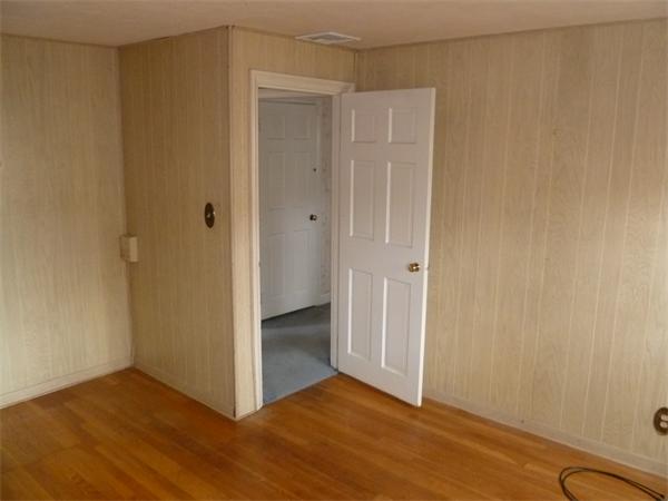 44 Canterbury Road Waltham, MA 02453 - Photo 10 of 18 Gallery Image 10